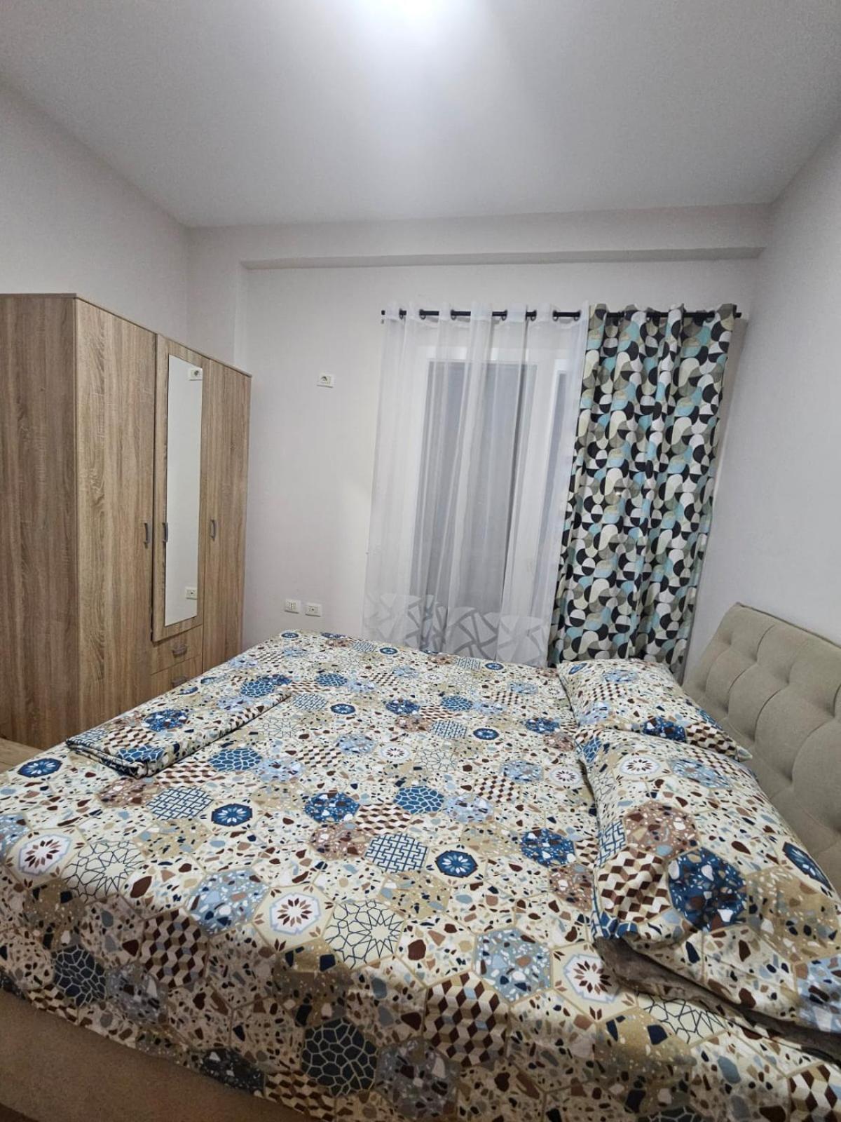 Holidays Priam Villa Golem (Tirana)